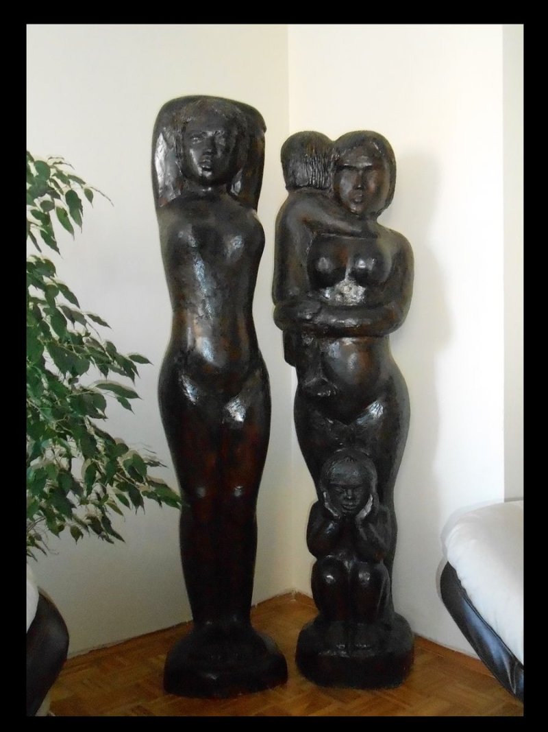 Sestre, Sculpture Polovina Biljana