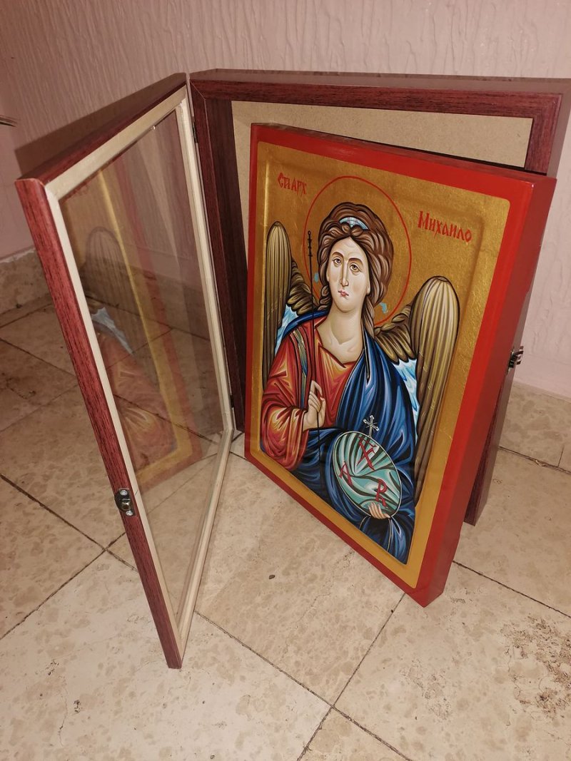 Ikona- Sveti Arhangel Mihailo, dimenzije 40x30 cm, Slika PRAVOSLAVNE IKONE- ikonopisac Miloš Timotijević