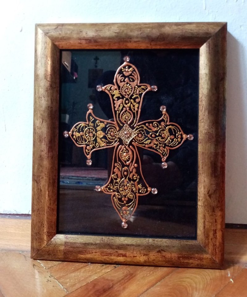 The cross on glass, Painting Krstić Jelena