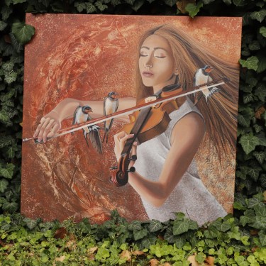 In Room: WELCOME SYMPHONY- SILENCE