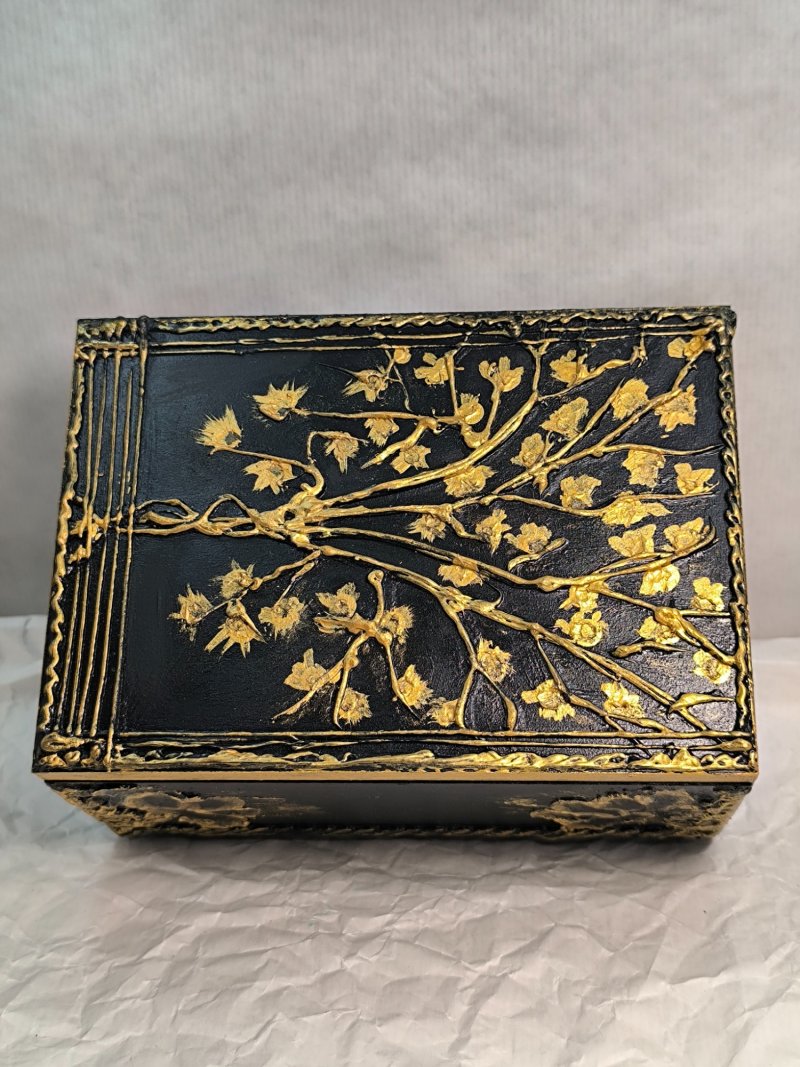 DECORATIVE BOX-GOLDEN BLACK 4-UNIQUE, Handicraft Jelić Maja