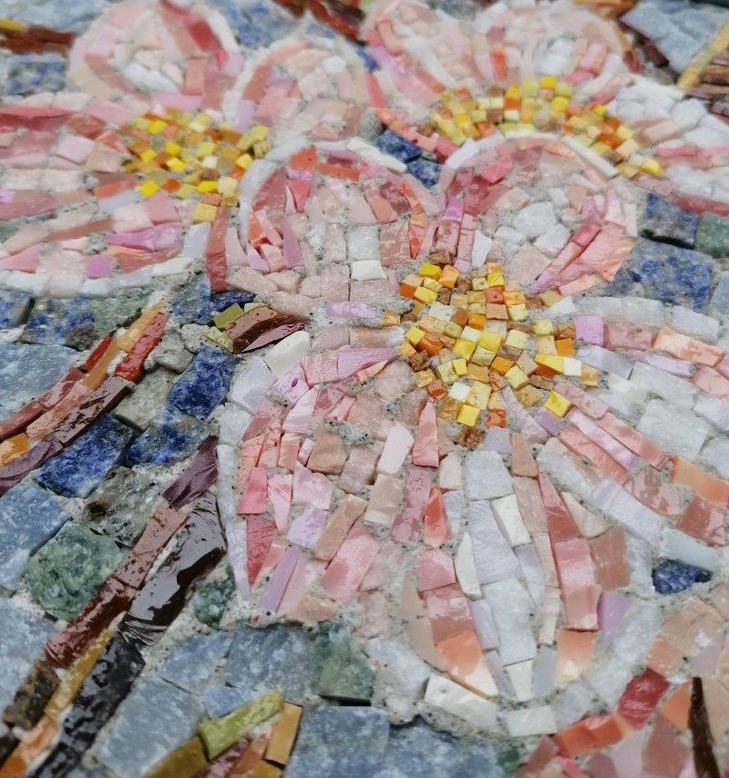 MOSAIC - Greetings from Japan, Slika Grbic Lela