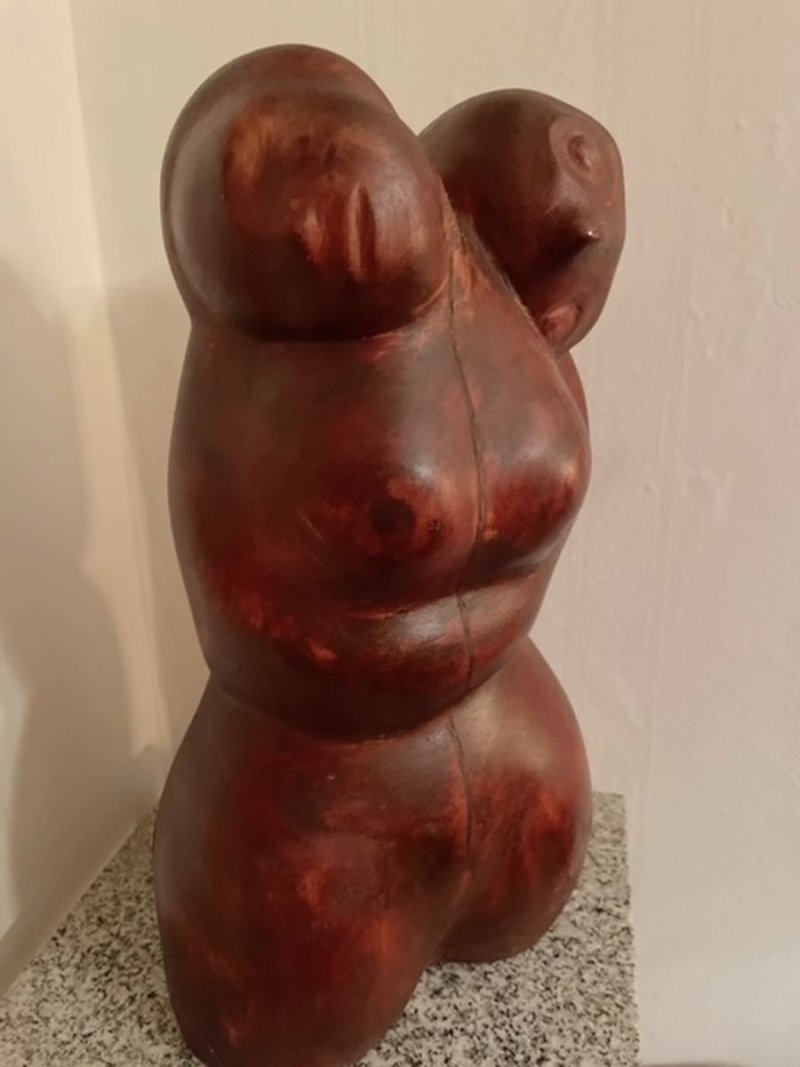 Planeta, Skulptura Petijevic Jovo