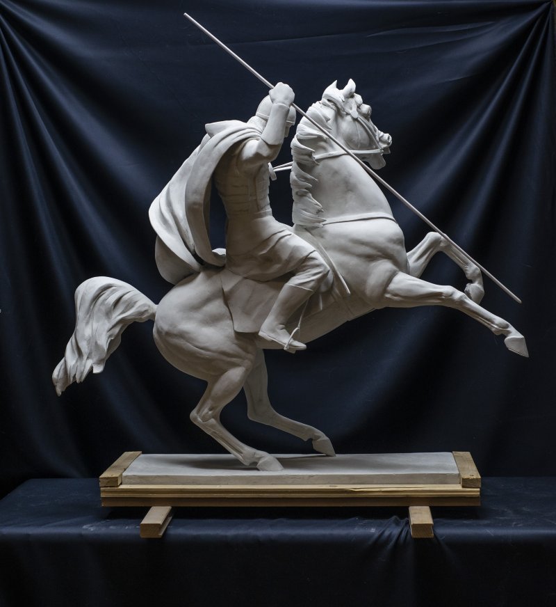 Equestrian statue of Banovic Strahinja, Sculpture Jelena Atanaskovic