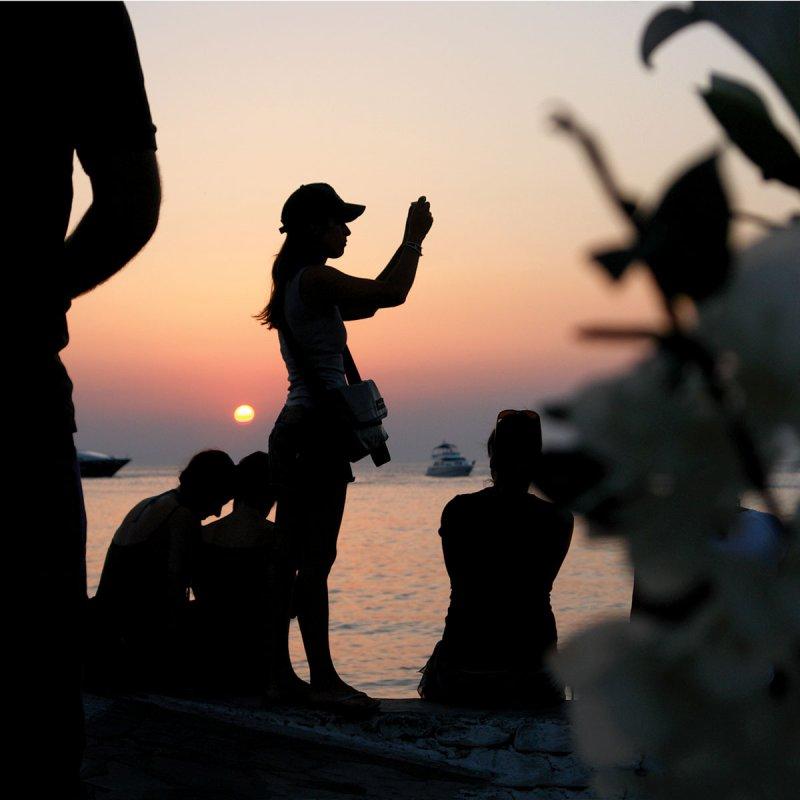 mykonos sunset 1, Photography ivan georgiev