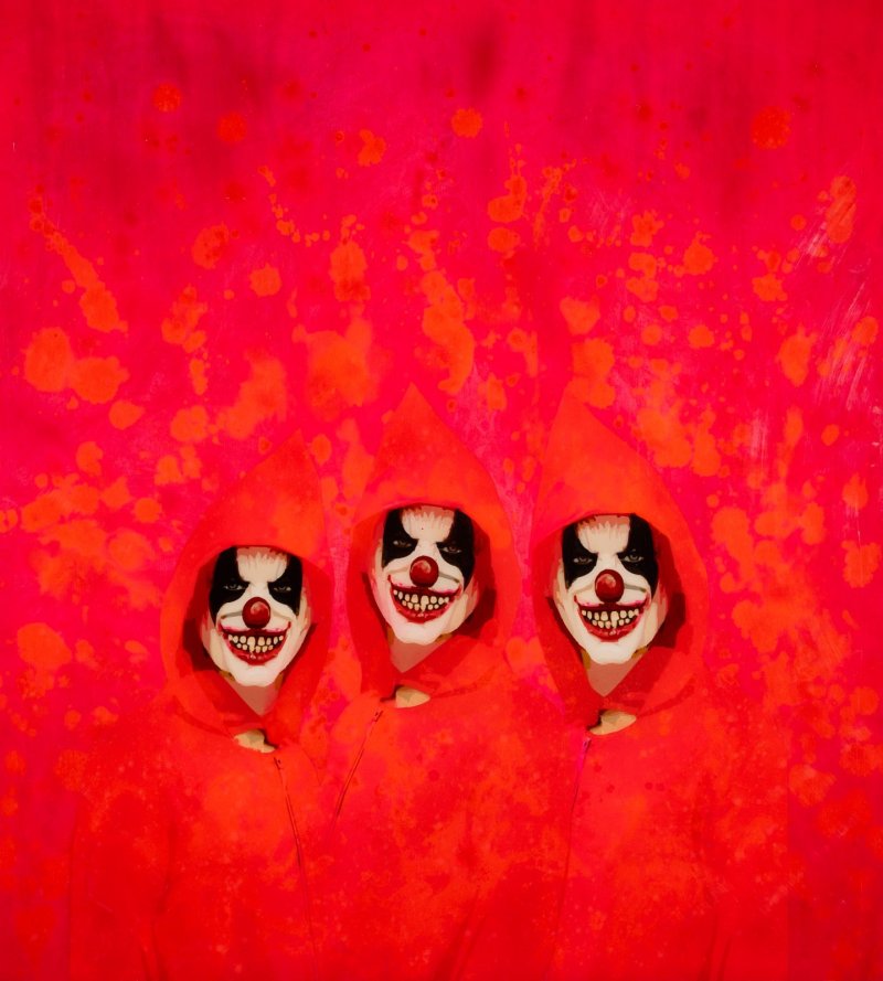 Grimson cult, Painting Deep Art Society