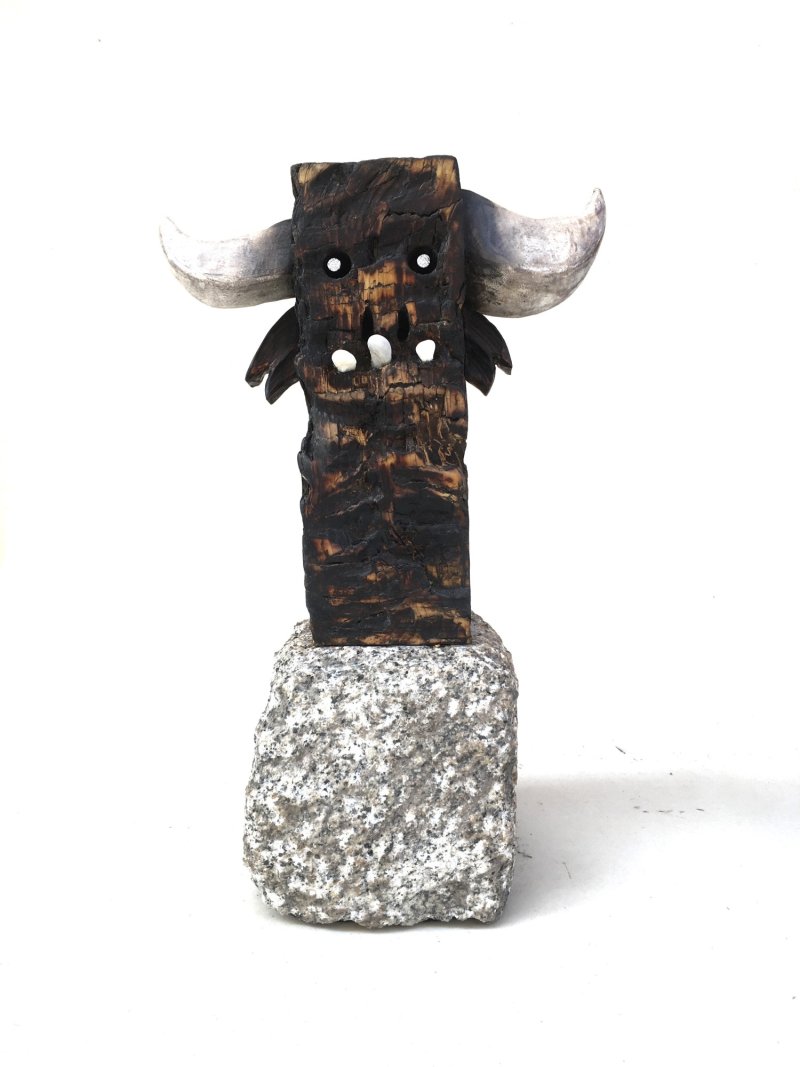 Taurus, Skulptura Vuk Maksimović