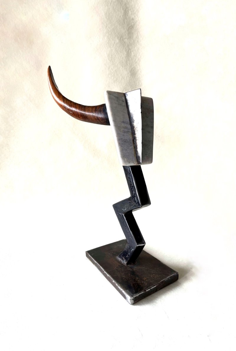 Herd leader, Sculpture Vuk Maksimović