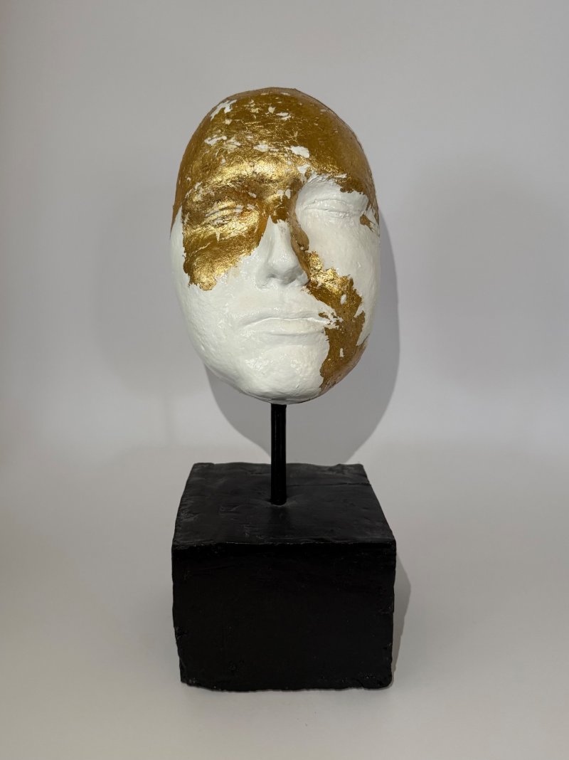 REFLEKSIJA NESVESNOG UMA MATEA, Skulptura KrisBoginja