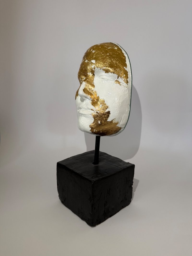 REFLEKSIJA NESVESNOG UMA MATEA, Skulptura KrisBoginja