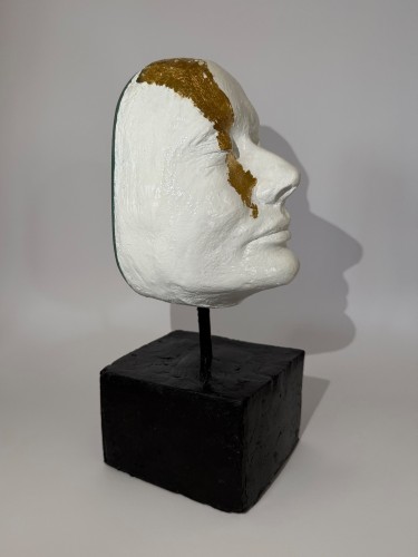 REFLECTION OF UNCONSCIOUS MIND SNEZANA, Sculpture KrisBoginja