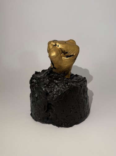 DECISION, Sculpture KrisBoginja