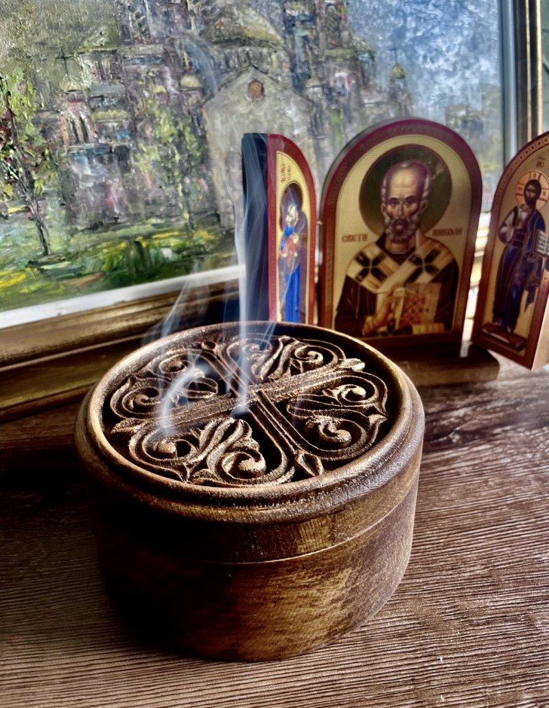 Decorative wooden box, Handicraft Marijana Djukic