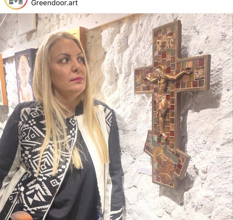 Ljubavlju vezan za nebo-Raspeće, Rezbarija Marijana Djukic