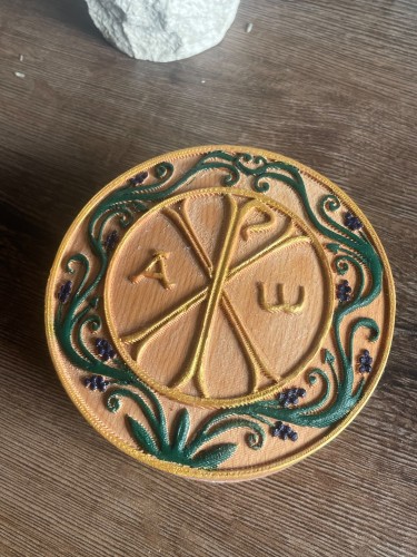 Ukrasna kutija Hristov monogram, Rukotvorina Marijana Djukic