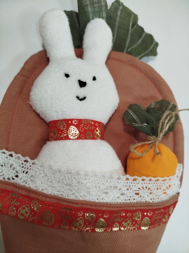 Easter set – Bunny in carrot with carrot pattern, Handicraft Milena Ivković