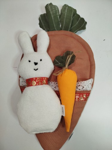 Easter set – Bunny in carrot with carrot pattern, Handicraft Milena Ivković