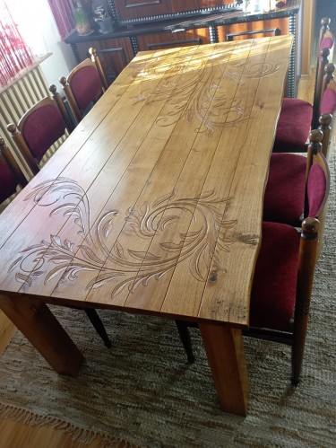 dining table