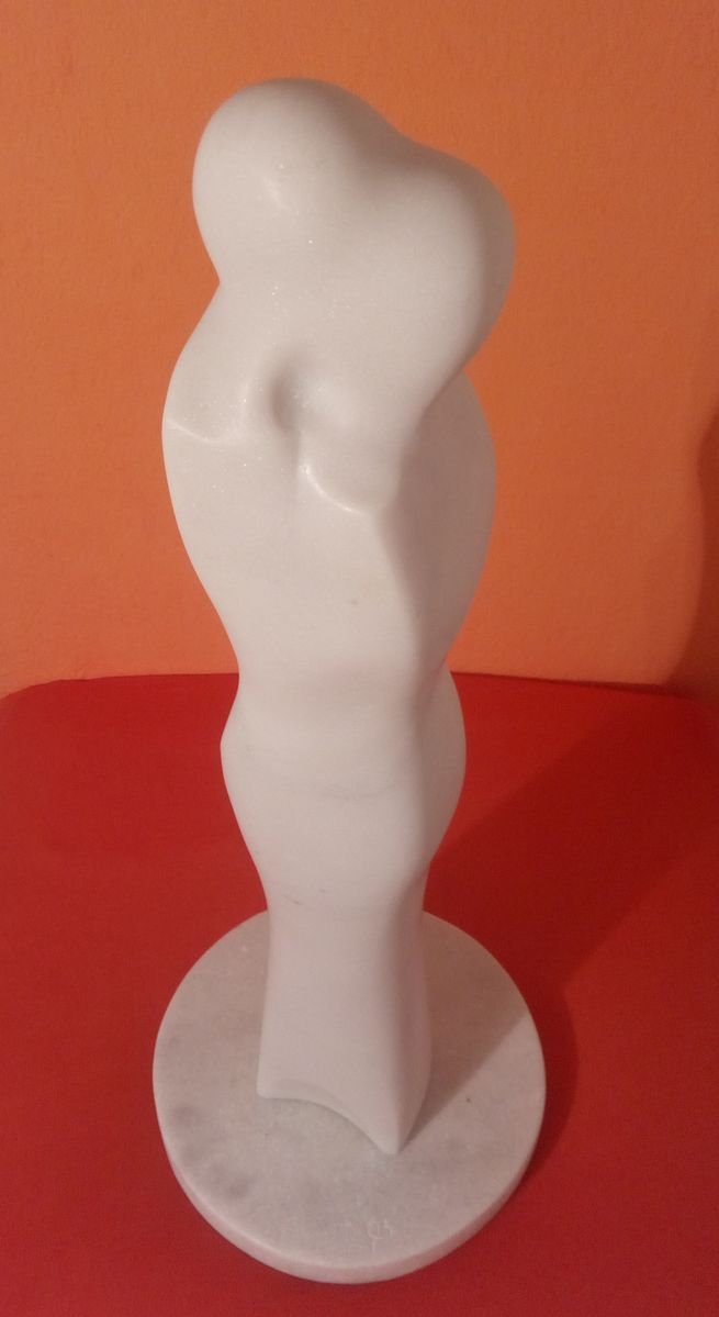 Zagrljaj, Sculpture Z&amp;Z galerija