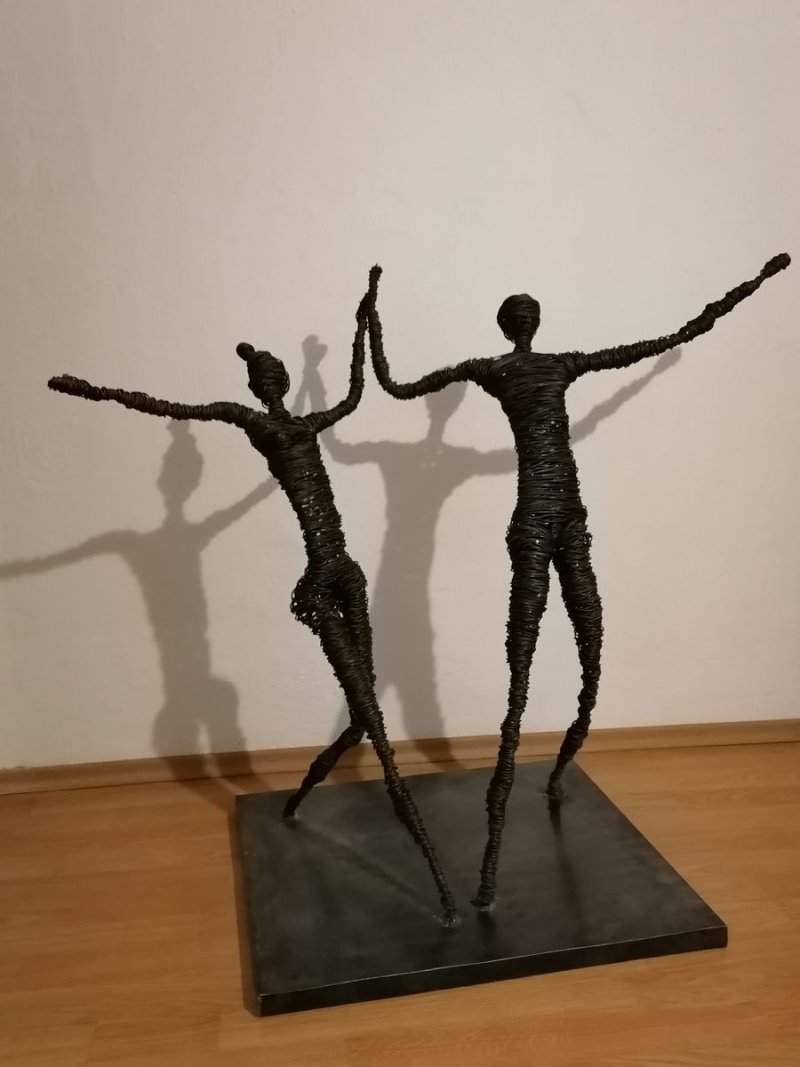Plesni par, Sculpture Z&amp;Z galerija