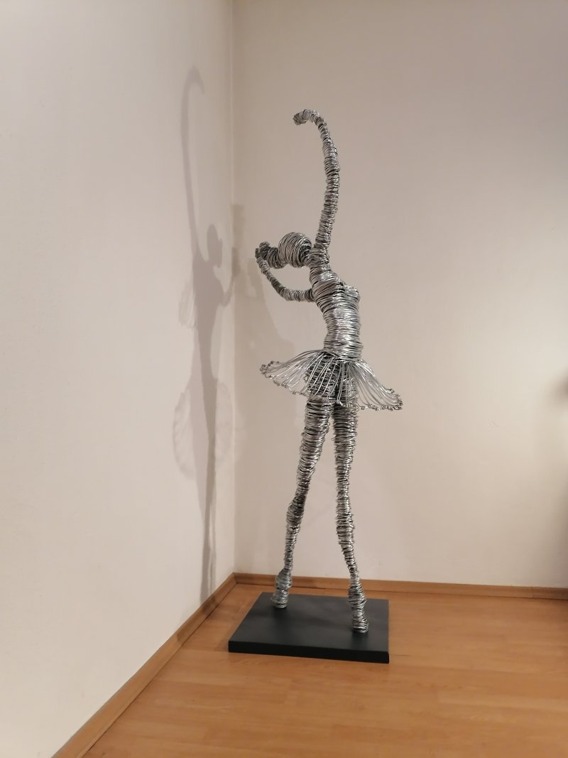 Balerina, Sculpture Z&amp;Z galerija